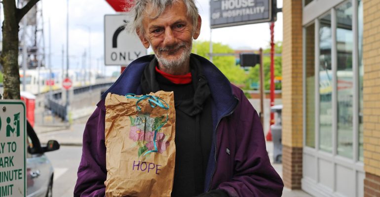 Homeless Guest Sack Lunch Homeless Portland Blanchet House creditJulieShowers