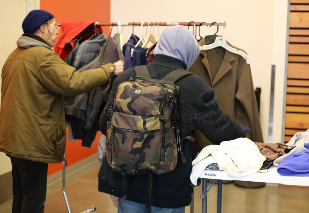 where-to-donate-used-clothes-for-homeless